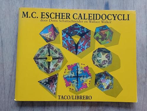 M.C. Escher Caleidocycli - Escher bouwplaten boek, Boeken, Kunst en Cultuur | Beeldend, Zo goed als nieuw, Schilder- en Tekenkunst