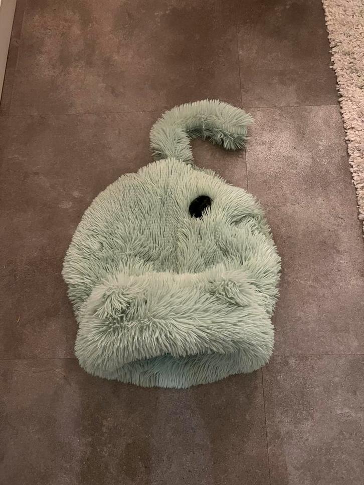 Kattenzak, Kinderen en Baby's, Babykleding | Mutsen, Sjaals en Wanten, Zo goed als nieuw, Muts, Jongetje of Meisje, Ophalen of Verzenden