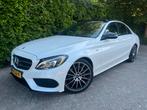 Mercedes-Benz C180 AMG-NL AUTO-NAP-PANODAK-NIEUW APK, Auto's, Mercedes-Benz, Automaat, 65 €/maand, 1800 kg, Wit
