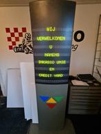 Staande matrix text reclame bord, Ophalen, Gebruikt, Reclamebord