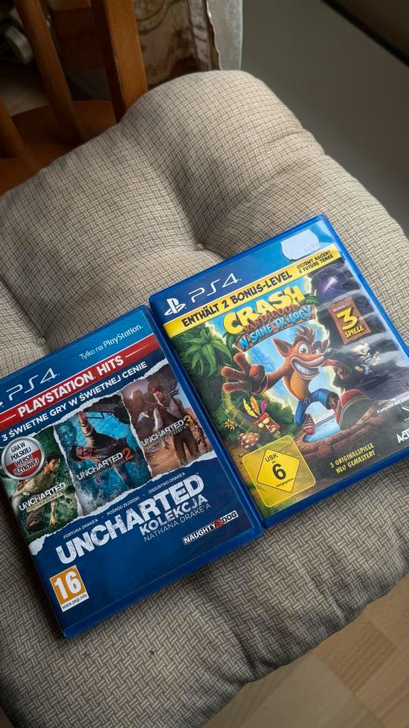 2 PS4 Games: Uncharted Collection & Crash Bandicoot, Spelcomputers en Games, Games | Pc, Zo goed als nieuw, Avontuur en Actie