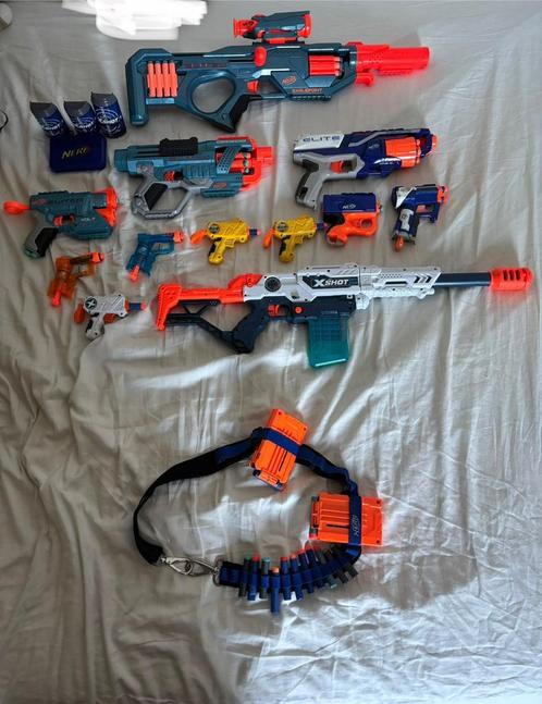 Izgs Mega Nerf pakket (15) + houders en pijltjes, Kinderen en Baby's, Speelgoed | Buiten | Actiespeelgoed, Gebruikt, Ophalen of Verzenden