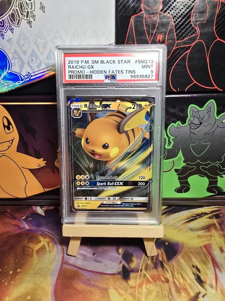 Raichu GX SM213 PSA 9, Hobby en Vrije tijd, Verzamelkaartspellen | Pokémon, Zo goed als nieuw, Ophalen of Verzenden