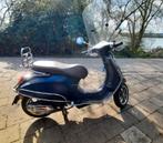 Vespa Primavera scooter - matblauw, Ophalen, Zo goed als nieuw