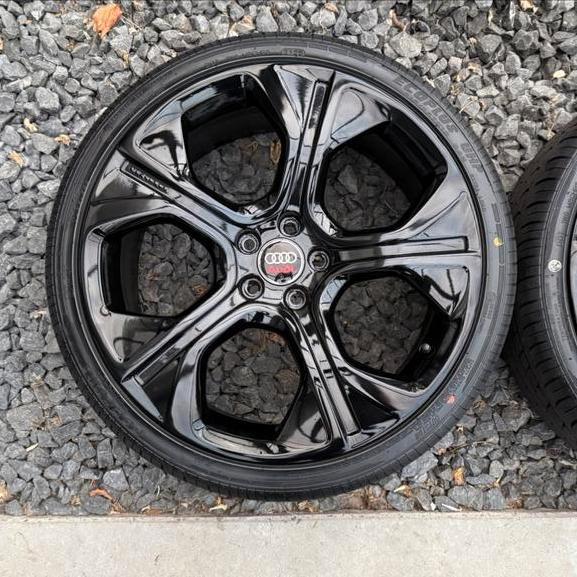 Audi A1/S1 “polygon” velgen 18 inch met zgan banden, Auto-onderdelen, Banden en Velgen, Banden en Velgen, Zomerbanden, 18 inch