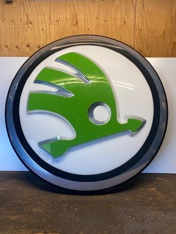 Skoda logo bord beschikbaar voor biedingen