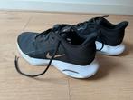 Nike Tennisschoenen - Maat 39, Sport en Fitness, Tennis, Nike, L00, Schoenen, Ophalen of Verzenden
