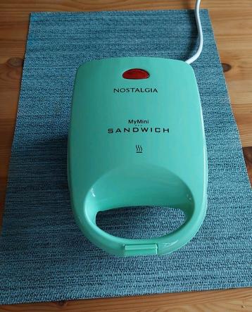 Nostalgia mini tosti maker beschikbaar voor biedingen