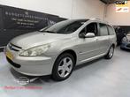 Peugeot 307 SW 2.0 16V Navtech Nap/Navi/Pano/APK 12-2025!, Auto's, Zwart, 4 cilinders, 7 stoelen, Zilver of Grijs