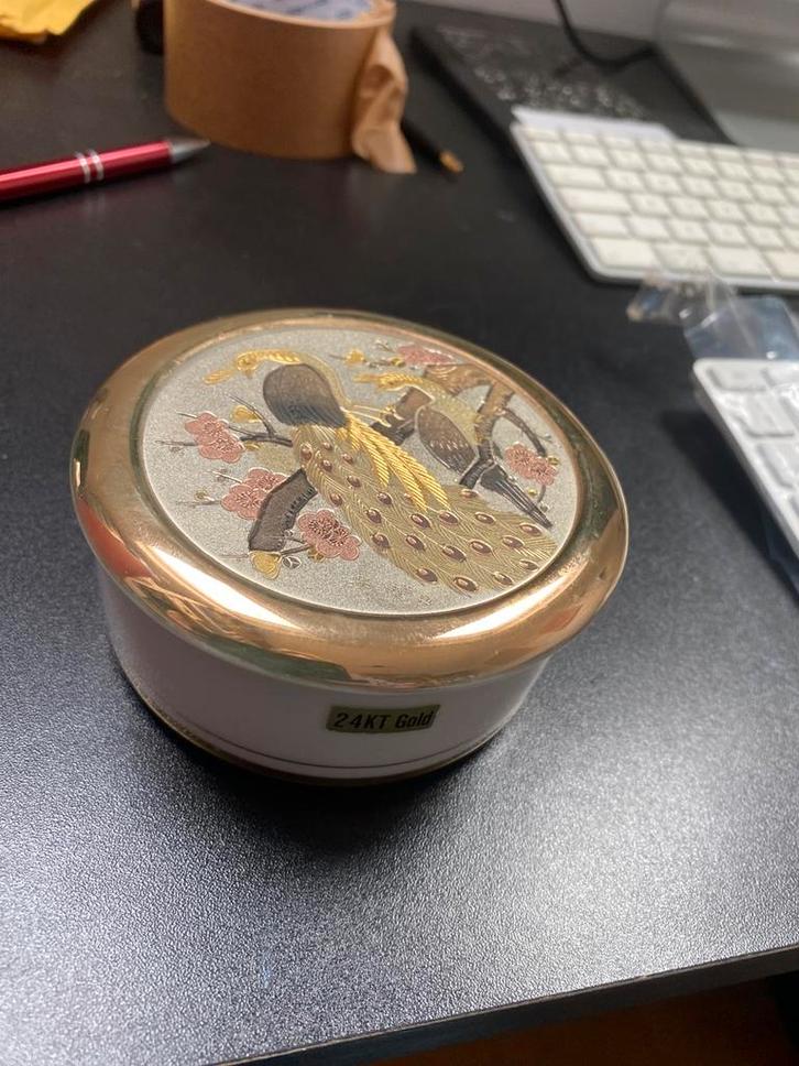 Chokin  doosje van met 24 KT goud, Antiek en Kunst, Antiek | Keramiek en Aardewerk, Ophalen of Verzenden