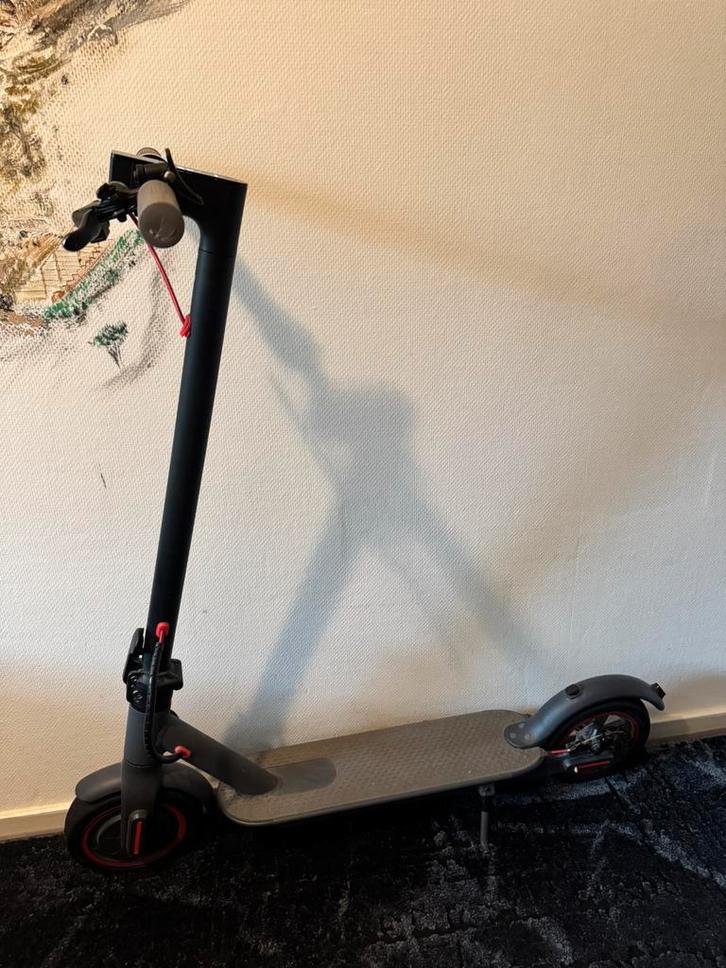 Elektrische step, Fietsen en Brommers, Steps, Zo goed als nieuw, Elektrische step (E-scooter), Ophalen of Verzenden