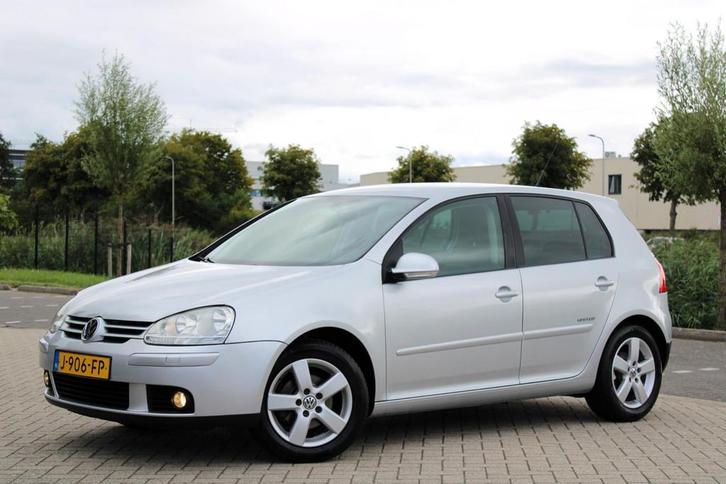 Volkswagen Golf 1.4 Comfortline l Airco l Cruise l PDC l LMV, Auto's, Volkswagen, Bedrijf, Te koop, Golf, ABS, Airbags, Airconditioning