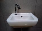 Villeroy & Boch fontijn (wasbakje, wastafel) type Subway, Huis en Inrichting, Badkamer | Badkamermeubels, Minder dan 50 cm, Ophalen of Verzenden