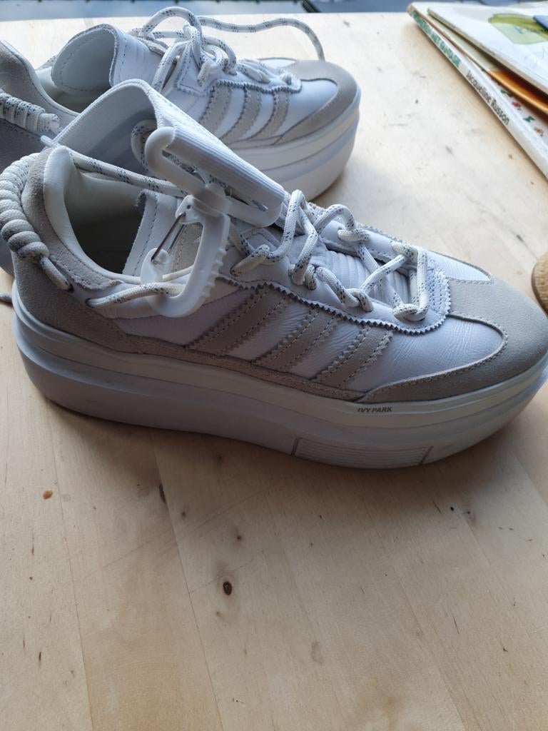 Witte Ivy Park Super Sleek 72 Sneakers, Adidas, Wit, Ophalen of Verzenden, Sneakers of Gympen