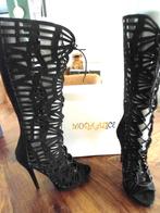 Opengewerkte zwarte plateaulaars met stilettohak mt. 39, Kleding | Dames, Schoenen, Ophalen, Hoge laarzen, Zwart, Nieuw