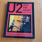 U2 Into the heart boek, Alle leeftijden, Ophalen of Verzenden, Zo goed als nieuw