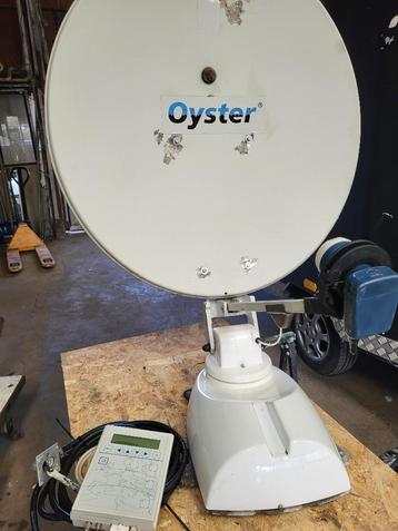 Schotelantenne Oyster beschikbaar voor biedingen