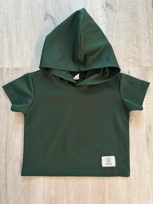 Capuchon stoer groen t-shirt korte mouwen shirt 92, Kinderen en Baby's, Kinderkleding | Maat 92, Zo goed als nieuw, Jongen of Meisje