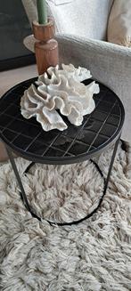 Zuiver glazed bijzettafel - Zwarte Tegeltjes, Huis en Inrichting, Ophalen, Minder dan 55 cm, Rond, Zo goed als nieuw