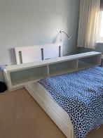 Leuke Ikea vitrine kast, voor boven een 1 of 2 persoons bed, Overige materialen, Gebruikt, Overige maten, Wit