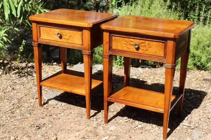 Brocante - Stel stijlvolle bijzetkastjes / nachtkastjes!, Huis en Inrichting, Slaapkamer | Nachtkastjes, Gebruikt, 55 tot 70 cm