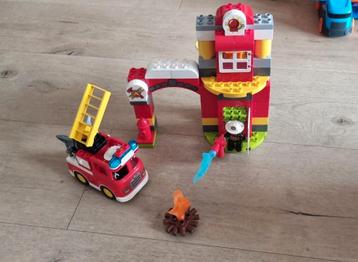 Duplo meerdere sets beschikbaar voor biedingen