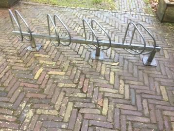 Fietsenrekken gegalvaniseerd  beschikbaar voor biedingen