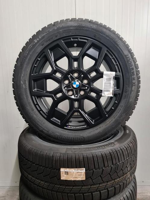 BMW X1 iX1 X2 iX2 Styling 880M met winterbanden Nieuw BTW, Auto-onderdelen, Banden en Velgen, Banden en Velgen, Winterbanden, 18 inch