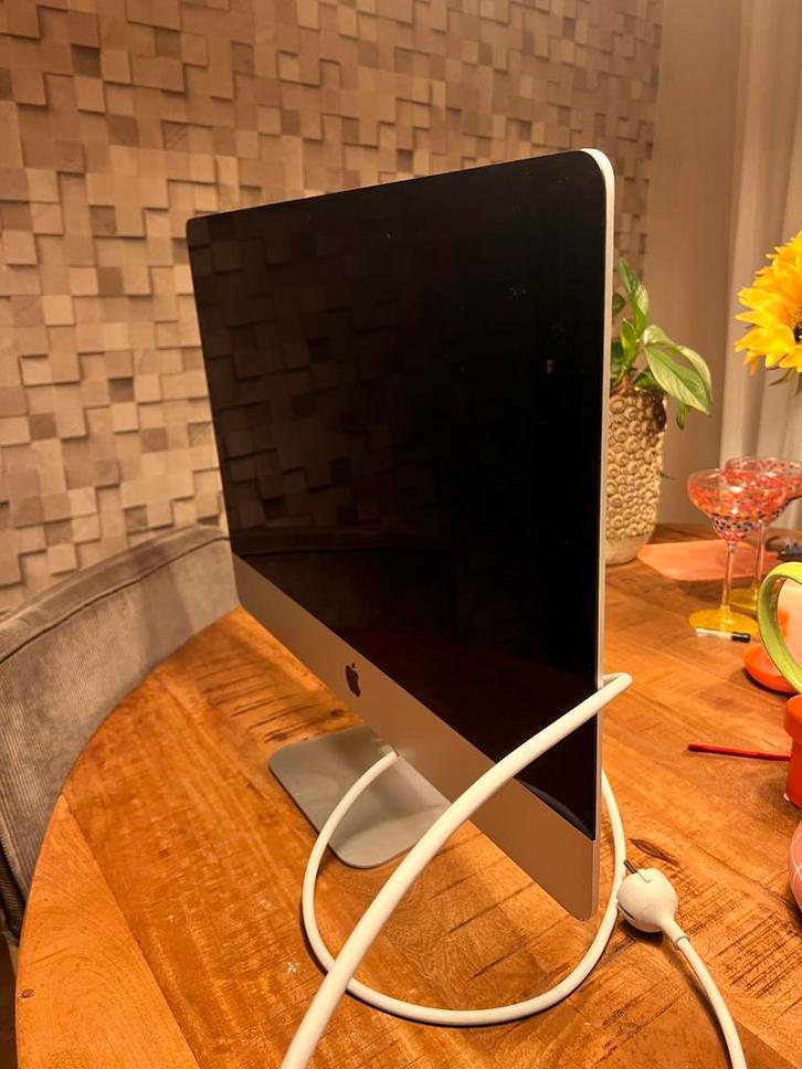 iMac 21.5" (Late 2015) - 480GB SSD, 8GB RAM, Computers en Software, Apple Desktops, Gebruikt, iMac, SSD, 2 tot 3 Ghz, 8 GB, Ophalen