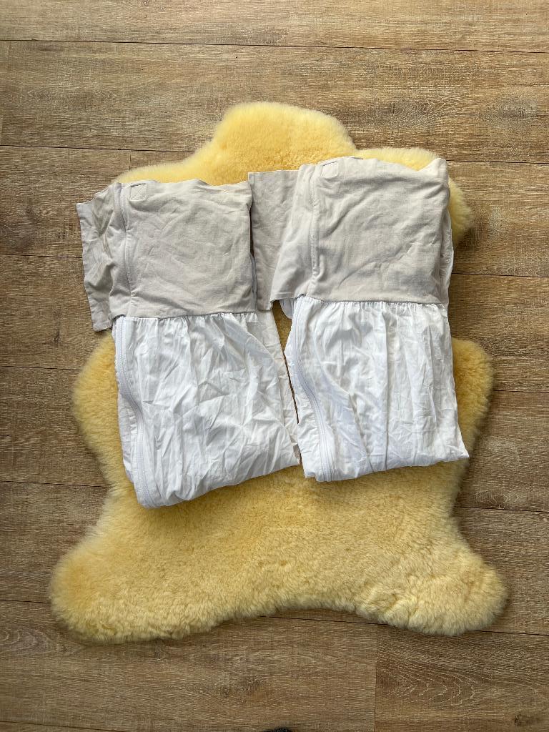 2x Fedde en Kees Nunki laken ledikant 60x 120cm, Ophalen of Verzenden, Zo goed als nieuw, 100 cm of meer, Deken