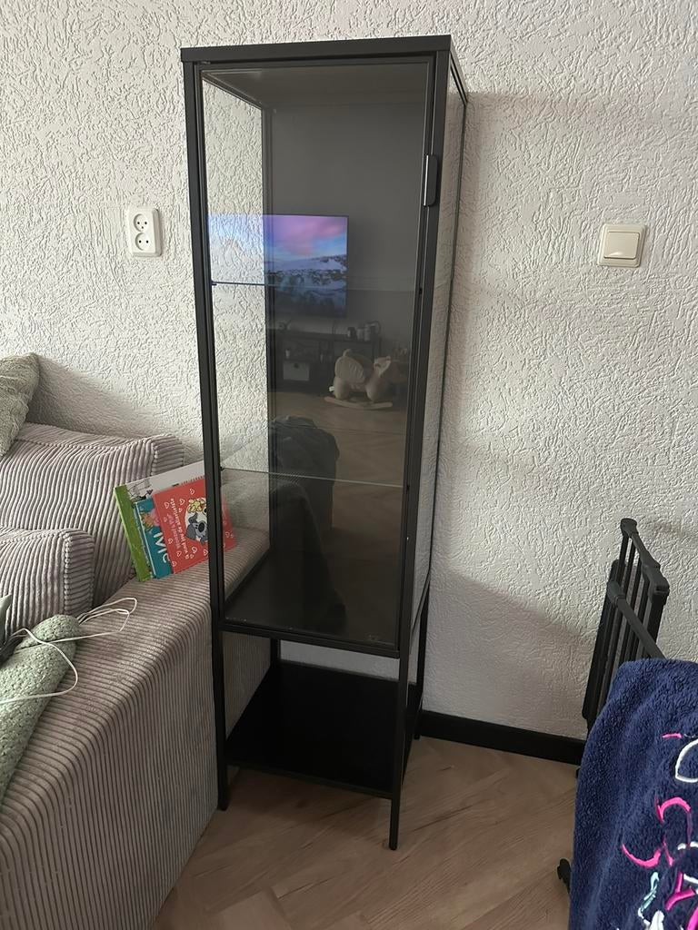 Vitrinekast Rudsta antraciet, Huis en Inrichting, Kasten | Vitrinekasten, Ophalen, 50 tot 100 cm, Zo goed als nieuw, 150 tot 200 cm