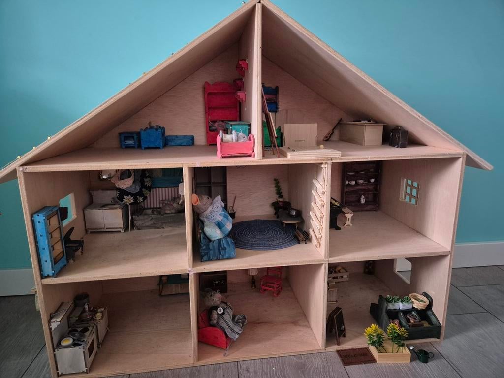 Houten Poppenhuis / Muizenhuis met Accessoires, Ophalen, Gebruikt, Poppenhuis