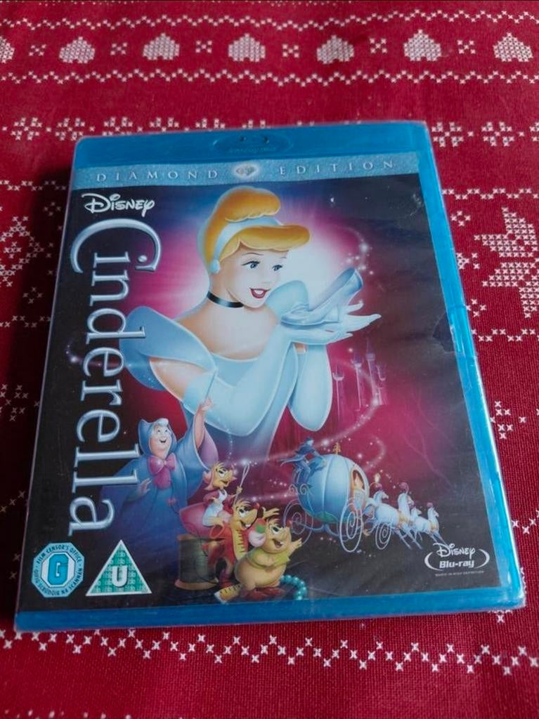 Disney Assepoester Blu-ray. Nieuw in seal. Diamond Edition., Ophalen of Verzenden, Nieuw in verpakking, Tekenfilms en Animatie