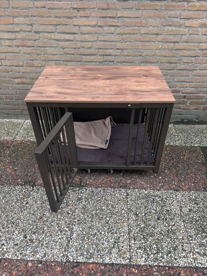 Woef Hondenbench, Inclusief hekjes, Dieren en Toebehoren, Hondenbenches, Zo goed als nieuw, Ophalen