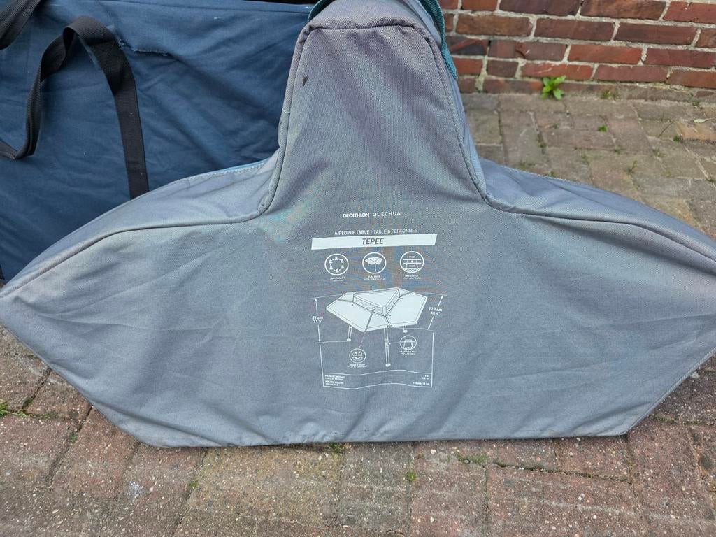 Quechua Decathlon 6-hoek campingtafel - Tepee, Ophalen of Verzenden, Gebruikt, Campingtafel