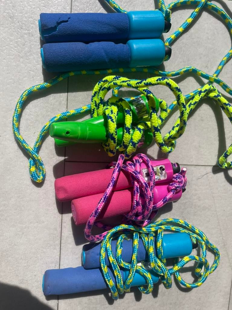 Spingtouw, Sport en Fitness, Ophalen, Sport-springtouw, Zo goed als nieuw