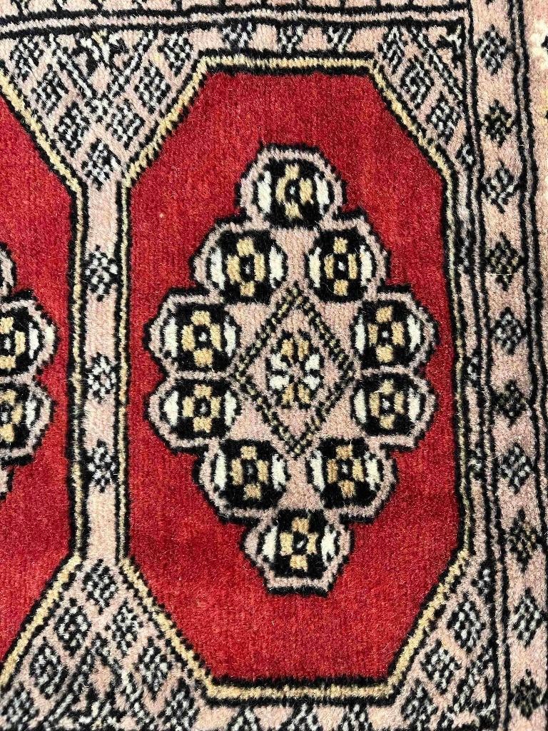 Wandkleed van klassiek oosters wollen tapijt  61/46 cm, Gebruikt, Etten-Leur, DJT@dejuistetoon.eu, Ophalen of Verzenden