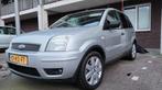Ford Fusion + Futura 1.4 16V 2005 Grijs, Auto's, Ford, Voorwielaandrijving, 15 km/l, 40 €/maand, Origineel Nederlands