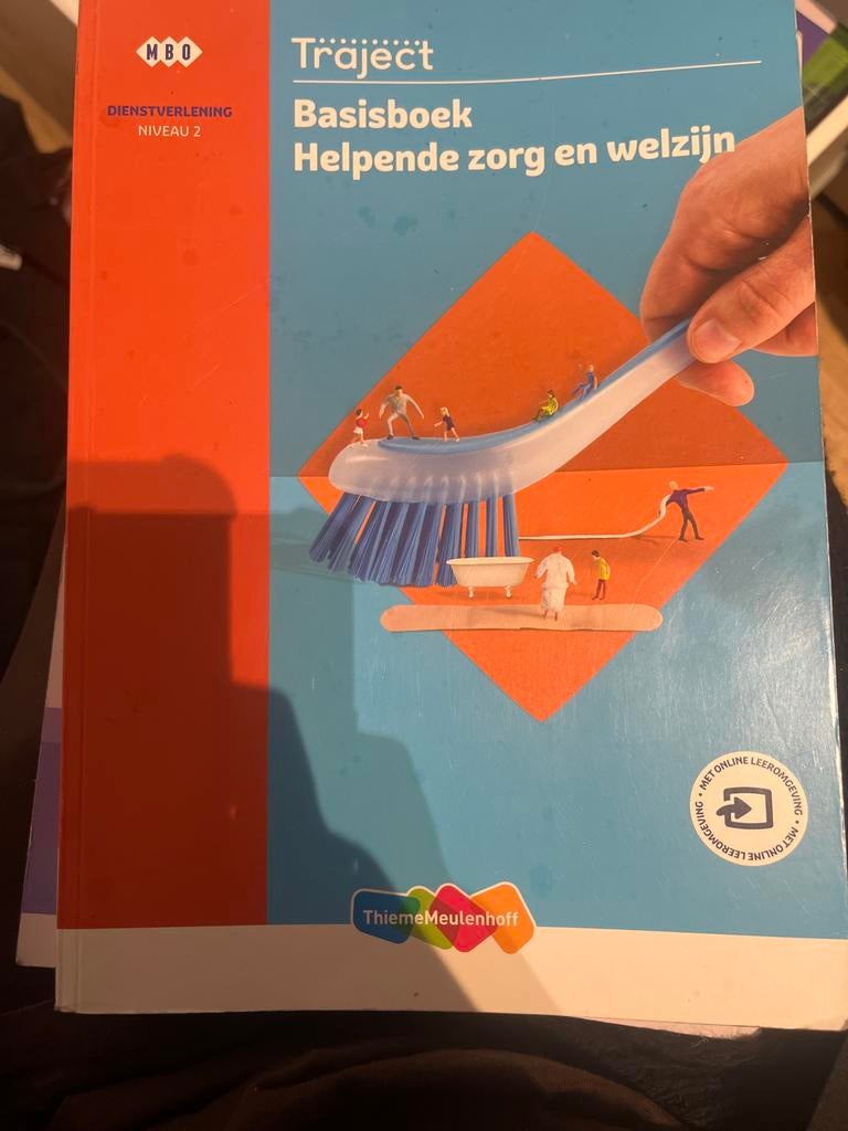 Traject Basisboek Helpende zorg en welzijn MBO Niveau 2, Ophalen of Verzenden, Gamma, Zo goed als nieuw, MBO