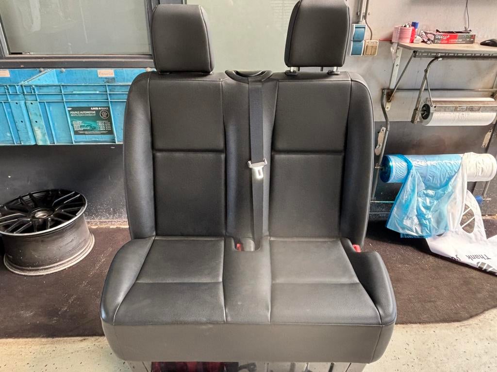 Bijrijdersbank sprinter W907, Auto-onderdelen, Interieur en Bekleding, Ophalen, Gebruikt, ., Mercedes-Benz