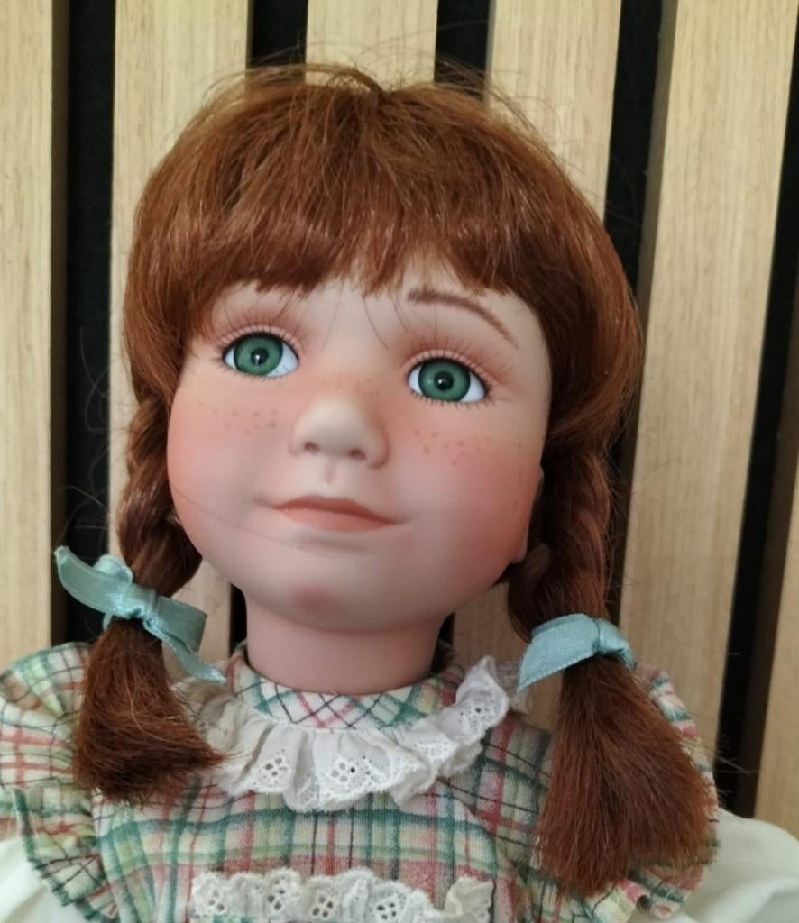 Prachtige porseleinen pop, Ophalen of Verzenden, Zo goed als nieuw, Babypop