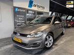 Volkswagen Golf 1.2 TSI Highline Aut.|Navi|Cruise|Camera, Auto's, Euro 5, Stof, Gebruikt, Zwart