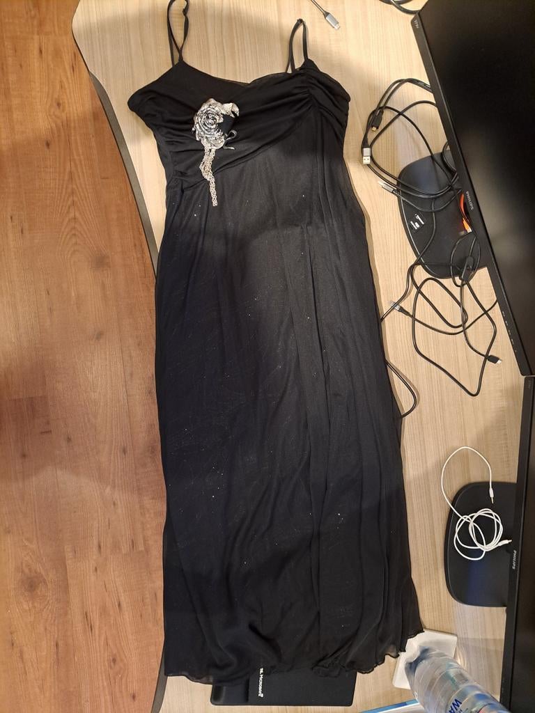 Zwarte gala jurk met glitters, decoratieve bloem en sjaal, Kleding | Dames, Gelegenheidskleding, Galajurk, Zwart, Nieuw, Ophalen of Verzenden