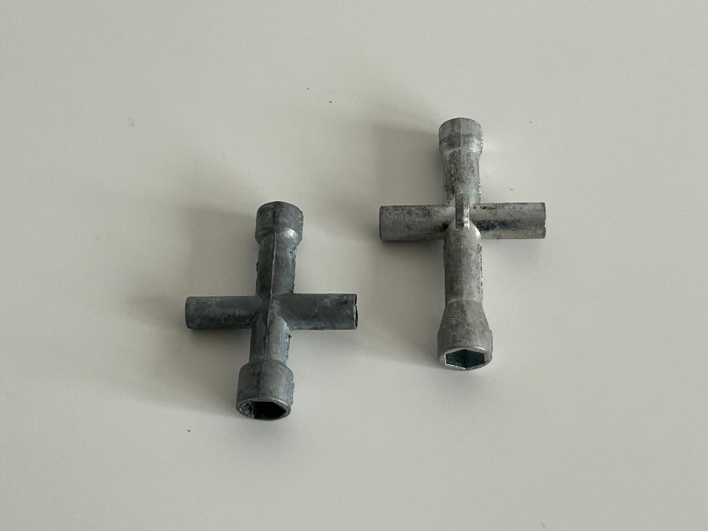 Kruissleutel 2x rc modelbouw