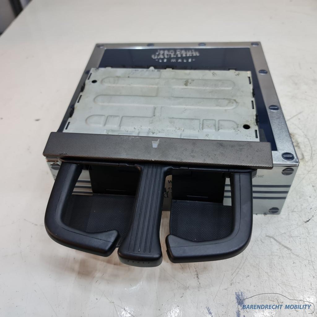 VW Golf IV Bora bekerhouder 1J0858601D nieuw model cupholder, Auto-onderdelen, Interieur en Bekleding, Gebruikt, Volkswagen, Volkswagen AG