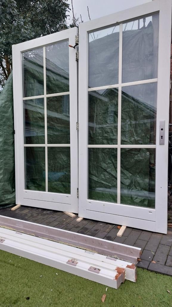 Dubbele openslaande deuren met kozijn, Doe-het-zelf en Verbouw, Kozijnen en Schuifpuien, Ophalen, Gebruikt, Deurkozijn, 150 tot 225 cm