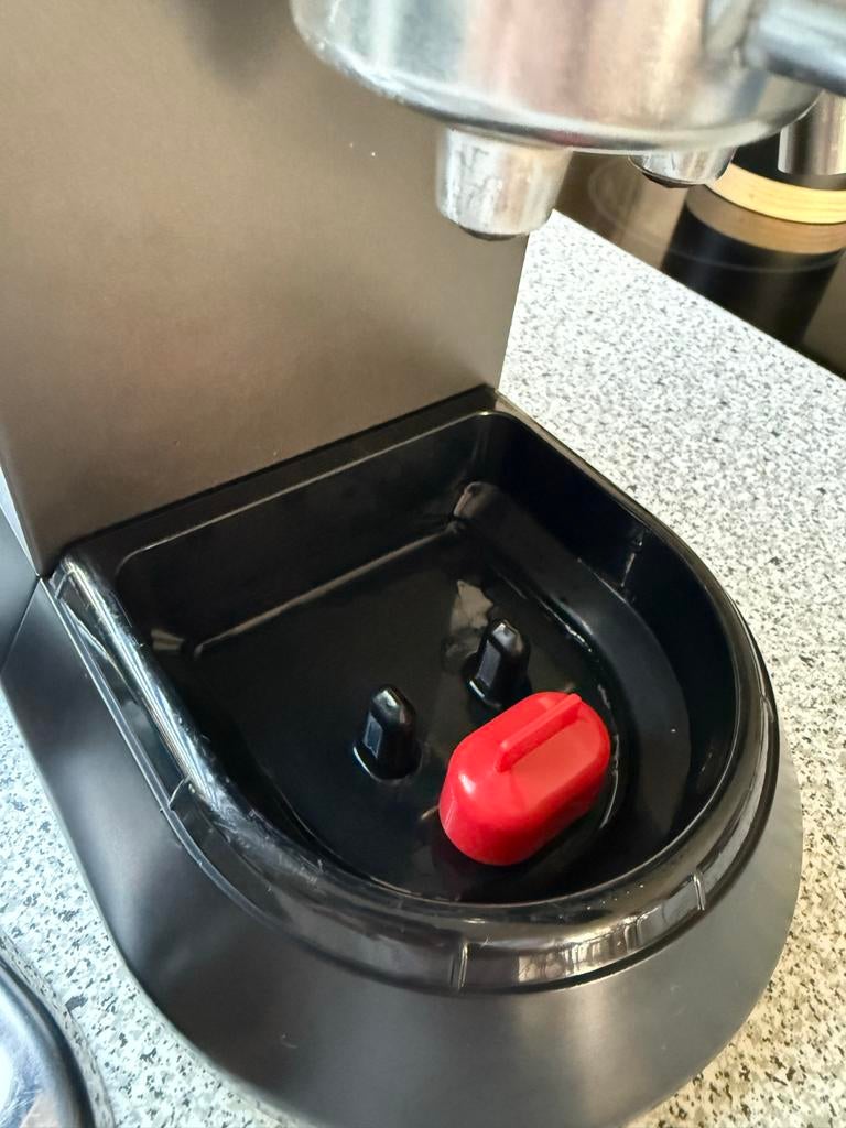 DeLonghi koffiemachine, Afneembaar waterreservoir, Gebruikt, Espresso apparaat, Gemalen koffie