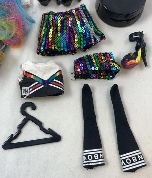 MGA Rainbow High Amaya Raine Pop Series 2 Regenboog Haar, Coolsingel 104, 3011 AG Rotterdam, Netherlands, Fashion Doll, Verzenden
