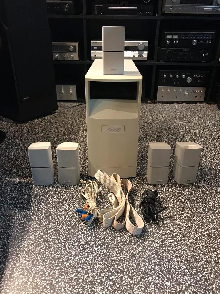 Bose Acoustimass 10 Series III., Audio, Tv en Foto, Home Cinema-sets, Zo goed als nieuw, Overige spelers, 5.1-systeem, 70 watt of meer