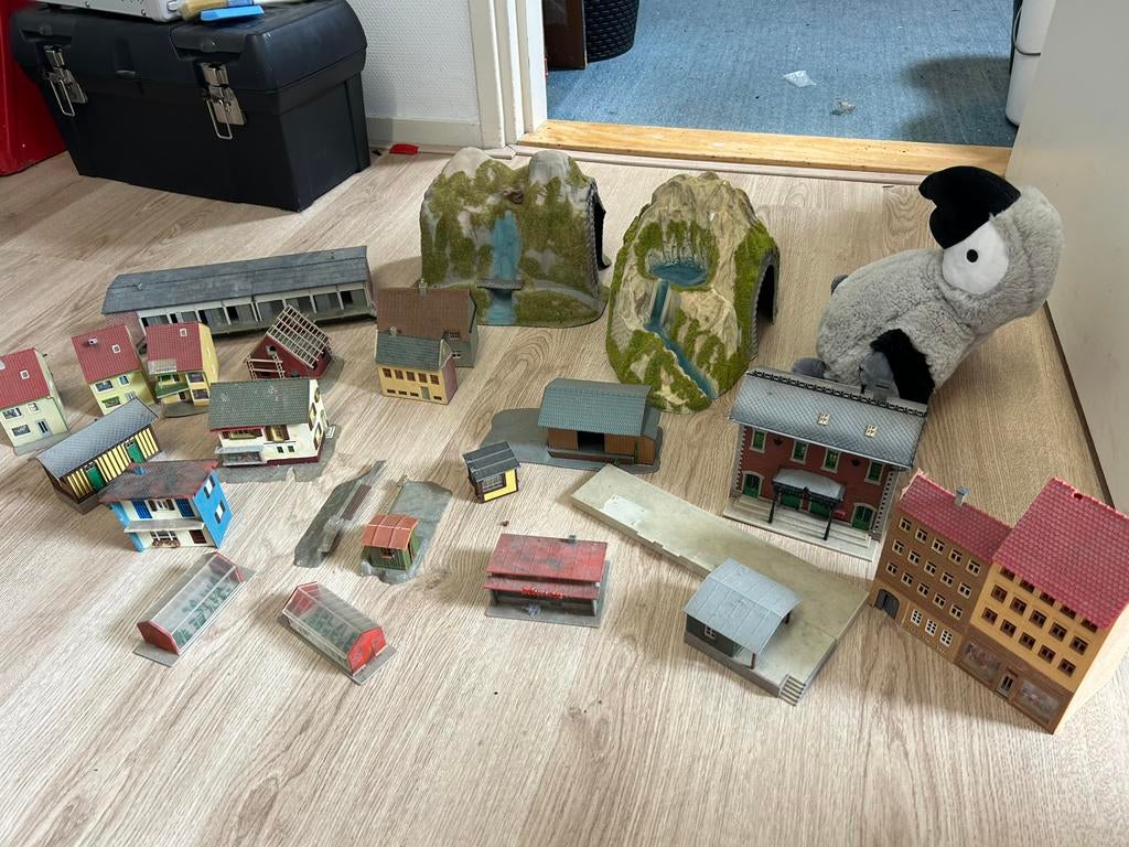 h0 huisjes, Hobby en Vrije tijd, Modeltreinen | H0, Overige merken, Verzenden, Gelijkstroom of Wisselstroom, Brug, Tunnel of Gebouw